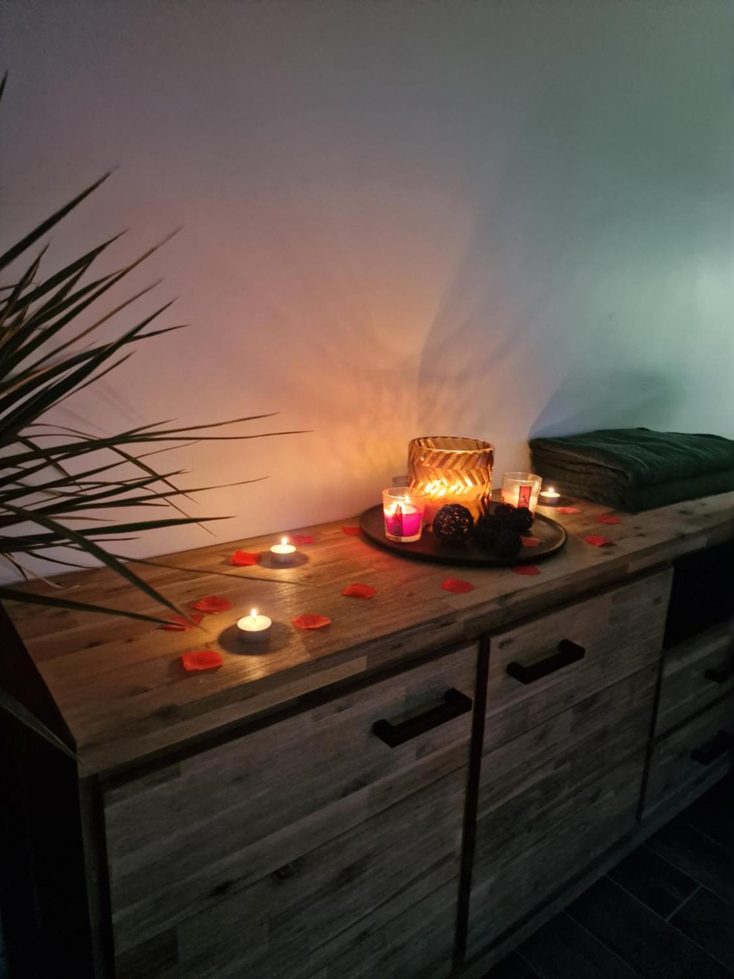 Atoumo Appartement Love Jacuzzi & Jardin Disneyland Paris Quincy-Voisins 外观 照片