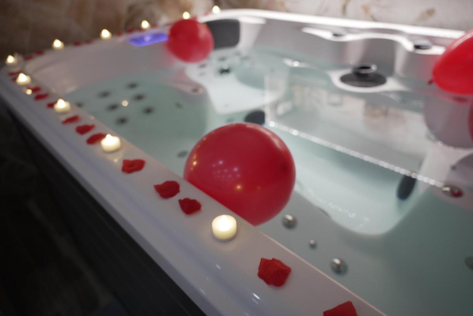 Atoumo Appartement Love Jacuzzi & Jardin Disneyland Paris Quincy-Voisins 外观 照片